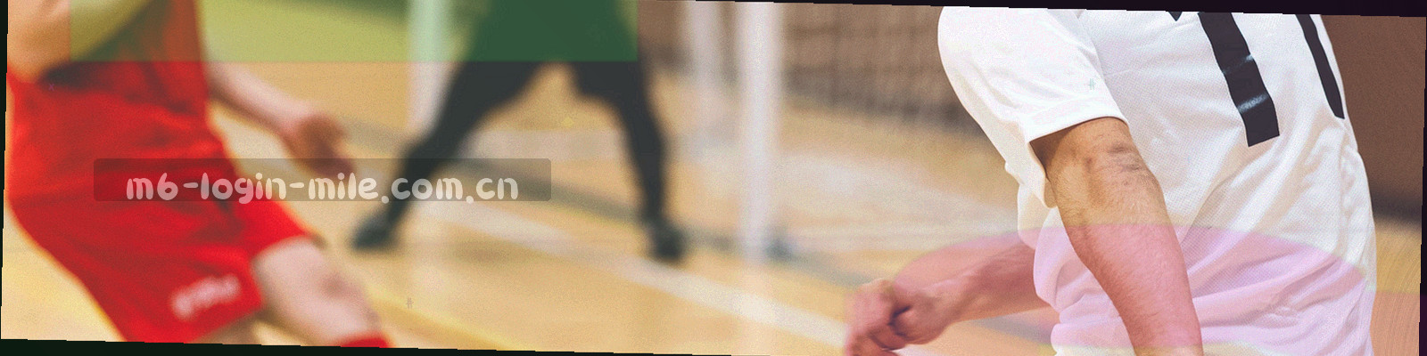 一个巨大的邮筒和电话剪影，背景是体育场灯光